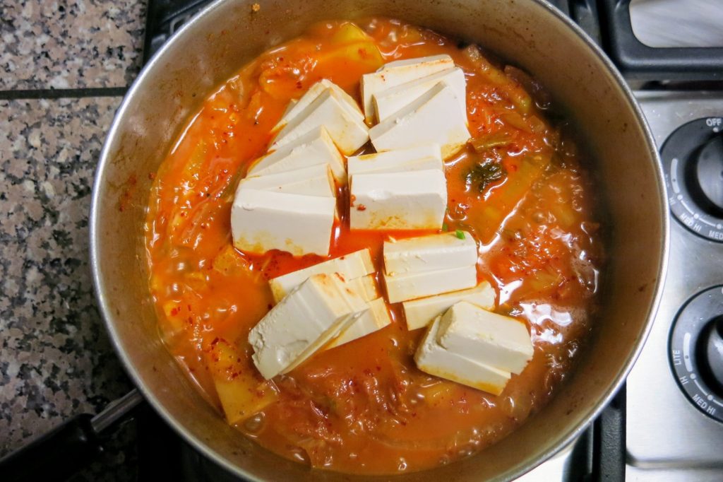 kimchi stew with tofu